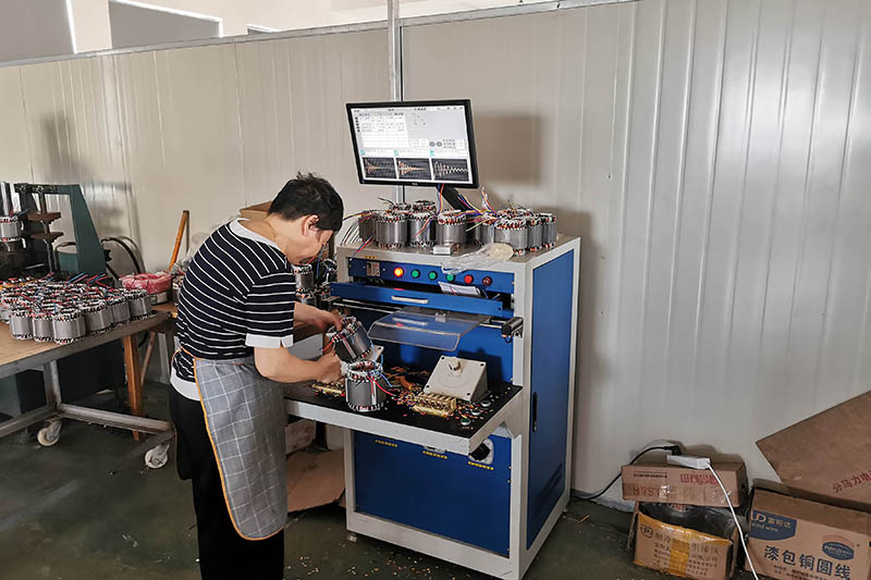 繞嵌線加工設(shè)備